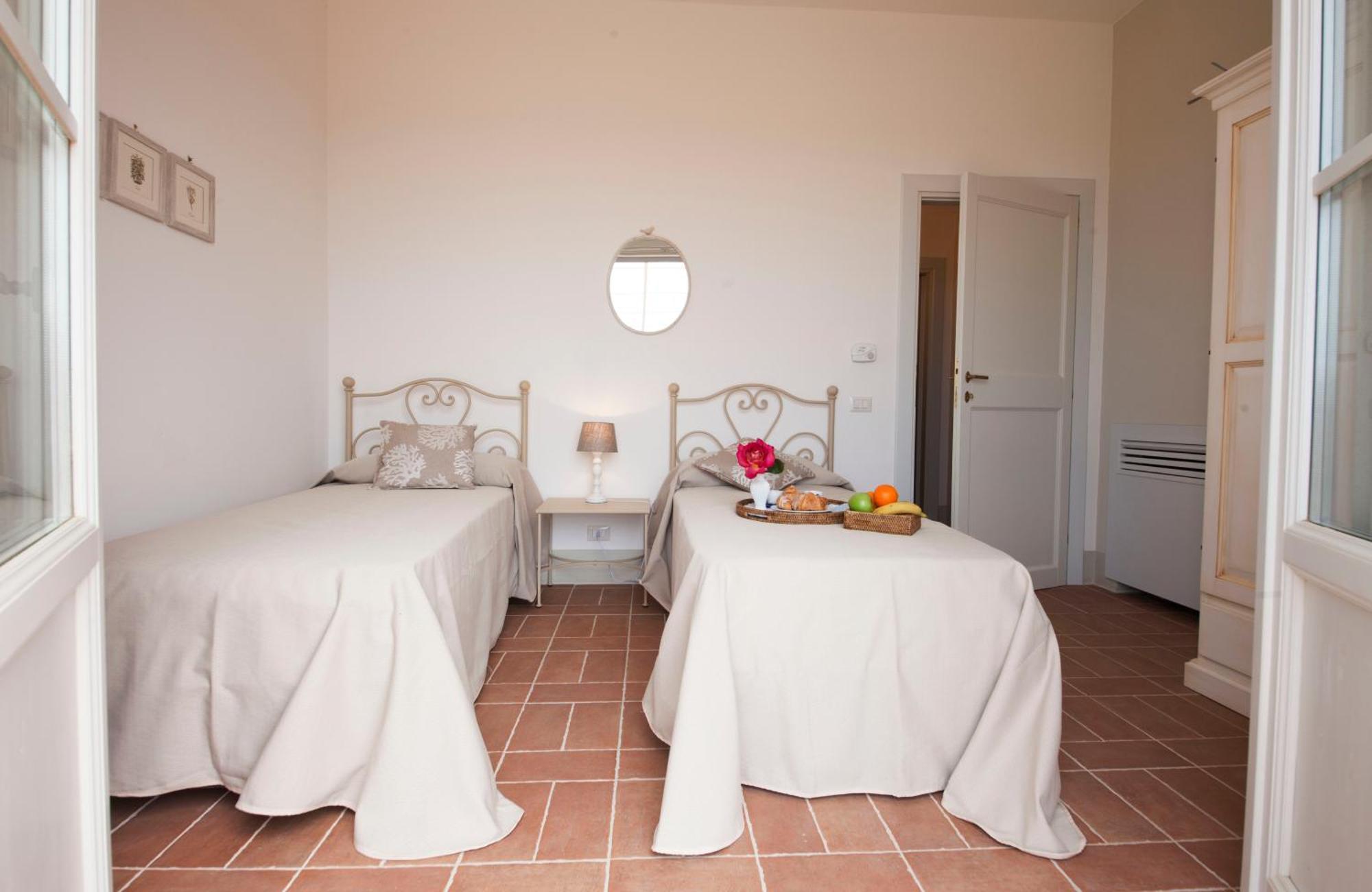 Agriturismo Piani Della Marina Монтальто-ди-Кастро Номер фото