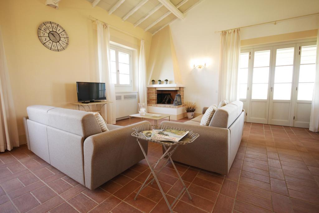 Agriturismo Piani Della Marina Монтальто-ди-Кастро Номер фото